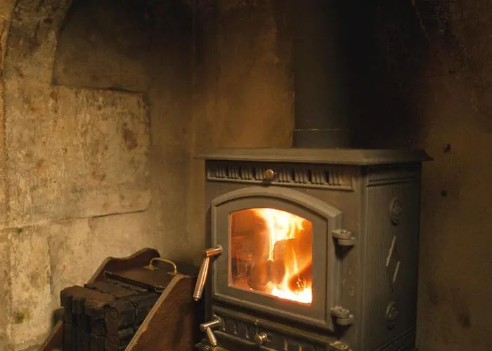 Vakantiehuis Anne's Grove Miniature Castle