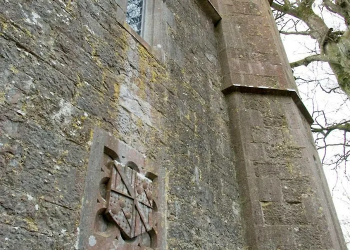 Anne's Grove Miniature Castle Vakantiehuis *